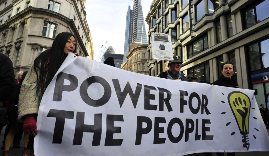 Millones de británicos no podrán pagar la electricidad y el gas en el invierno
