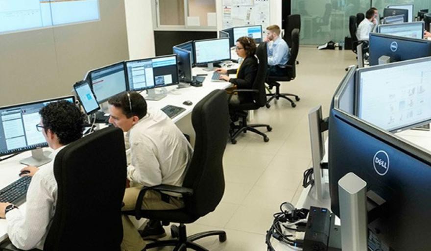 Récord histórico de empleo en servicios informáticos