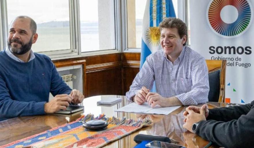 El Gobernador Melella firmó un convenio con la empresa Powerchina para desarrollar proyectos energéticos