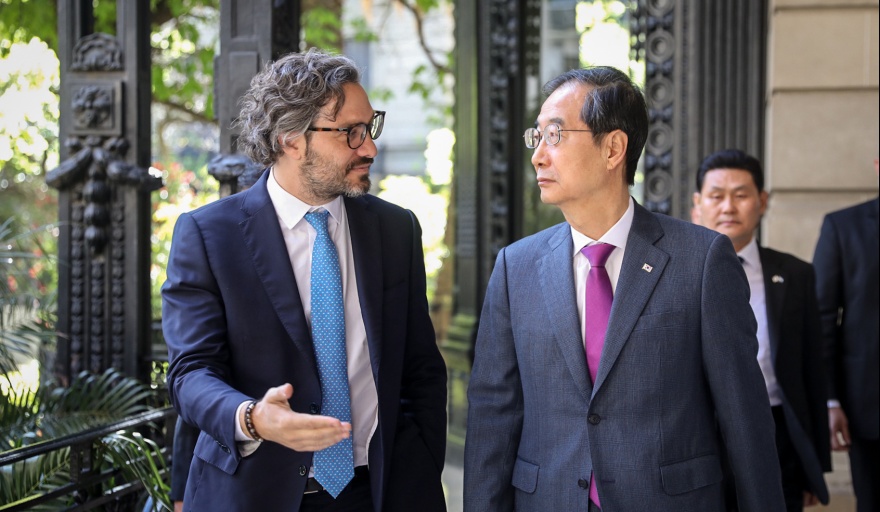 El canciller Cafiero se reunió con el Primer Ministro coreano y empresas del sector privado con eje en litio, energías renovables y alimentos