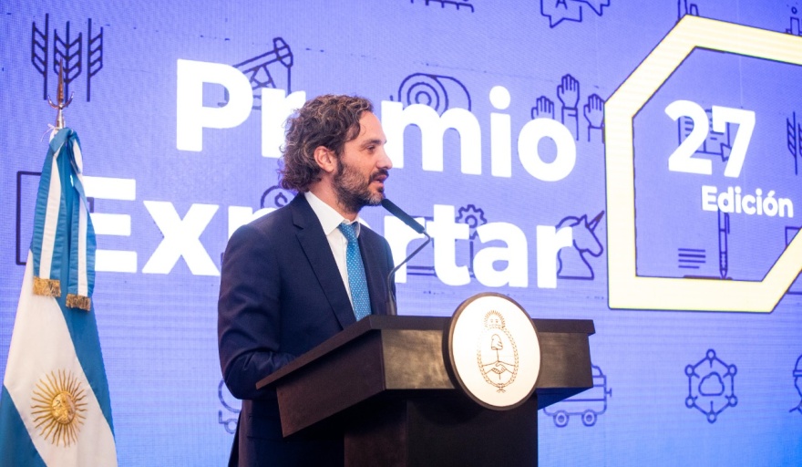 Cafiero entregó los 'Premios Exportar 2022' a 11 empresas: "Detrás del récord de exportaciones se continúa generando empleo de calidad"