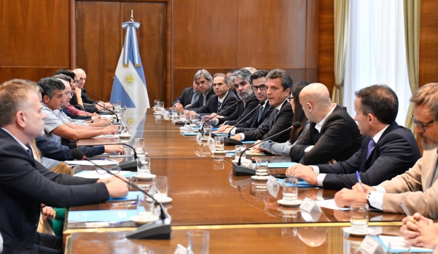 Bajarán un 15 por ciento el precio de las zapatillas