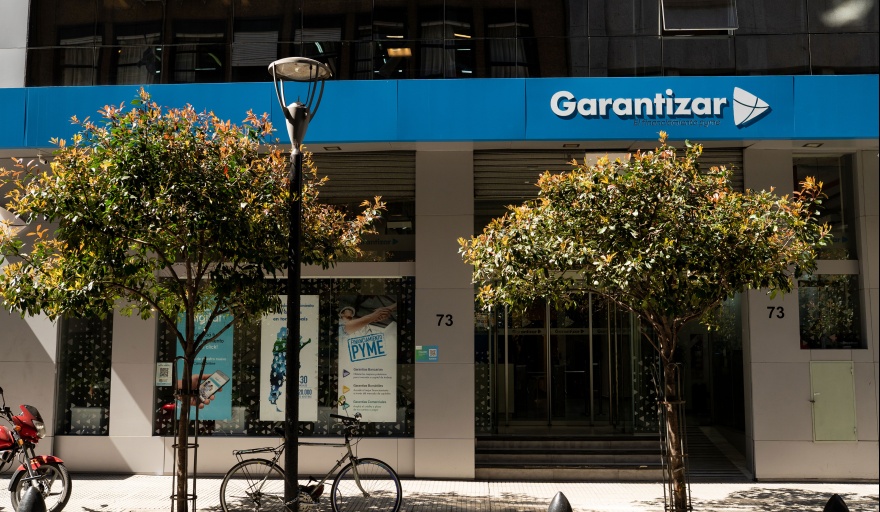 Garantizar respaldó dos obligaciones negociables para las empresas Agroideas y OZOG Vial