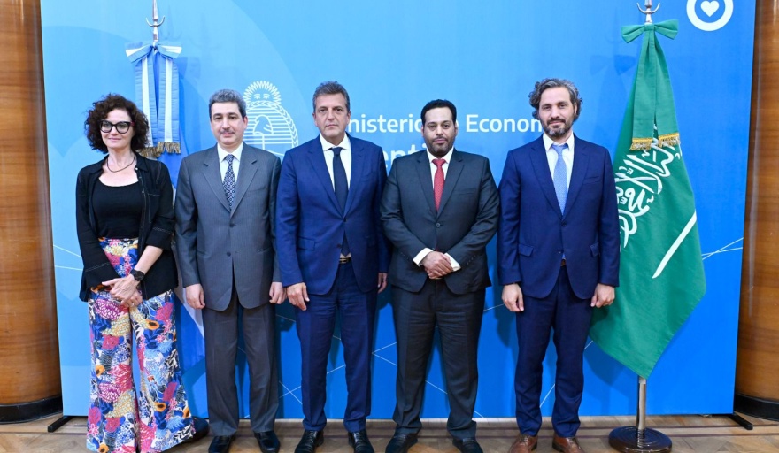Arabia Saudita financiará en Argentina obras en los sectores de energía y salud alimentaria por 500 millones de dólares