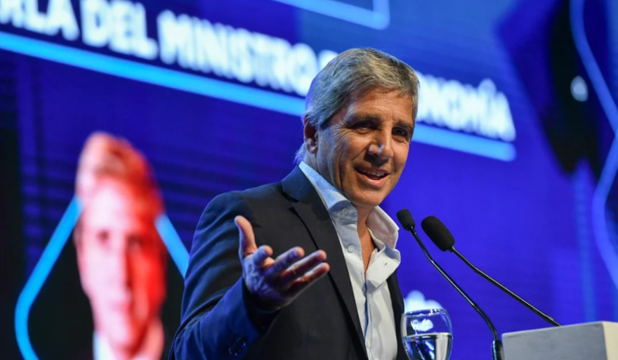 Caputo a empresarios de pymes: “Hay un cambio de modelo, piensen en ser eficientes e invertir”