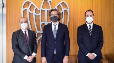 Cafiero se reunió en Roma con industriales italianos