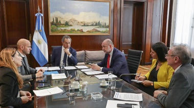Scioli anunció financiamiento por $2.500 millones para las PyMEs de Santa Fe