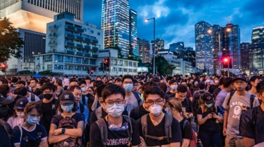 Las protestas en China amenazan con reducir la producción de iPhones hasta un10%