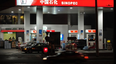 La china Sinopec firma un segundo acuerdo con Catar para recibir gas natural por 27 años