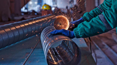 Tras un leve repunte, la industria volvió a caer en julio