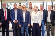 Llaryora y Del Re destacaron el potencial del sector metalúrgico que genera más de 1 millón de puestos de trabajo
