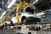 La producción de autos cayó un 10,9% en junio