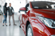 El patentamiento de autos cayó un 30,6% interanual en julio y concesionarias piden incentivos fiscales